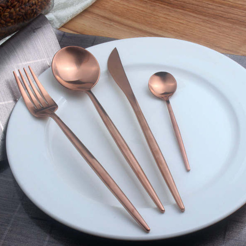 Ensemble de couverts 16 pièces en acier inoxydable - élégant, résistant à la rouille et lavable au lave-vaisselle, Or rose