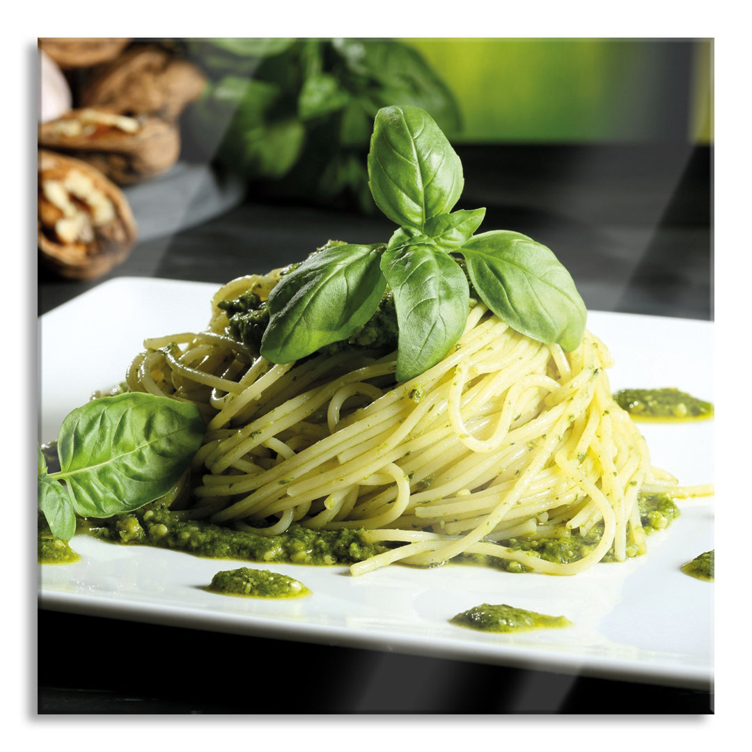 Glasbild Spaghetti mit grünem Pesto