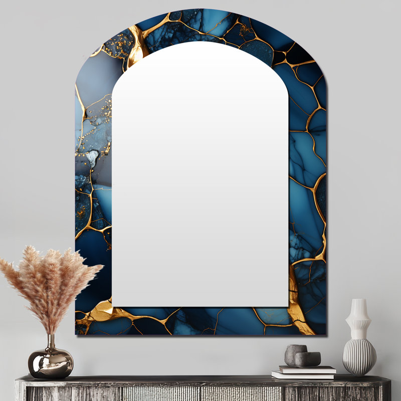 Or et mosaïque de marbre bleu saphir IV, 43 po x 33 po