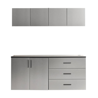 Armoire de garage Series C X P 79 po x P 20 po avec une finition grise métallique saisissante, des tiroirs et des portes, une caractéristique de chaleur de l'eau, une bande 2X plus épaisse, un tableau de classe E0, un dispositif sur chaque tablette,