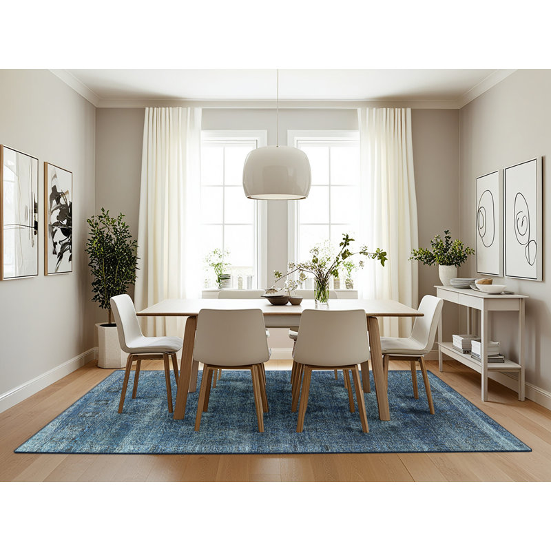 Oriental Indoor Rug, Rectangle 7' x 10'