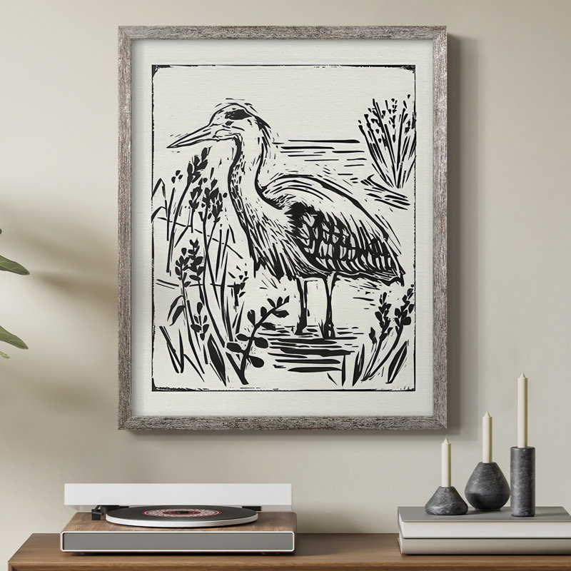 Linocut Style Seabird I, reproduction encadrée - bois massif, H 30 po x l 24 po