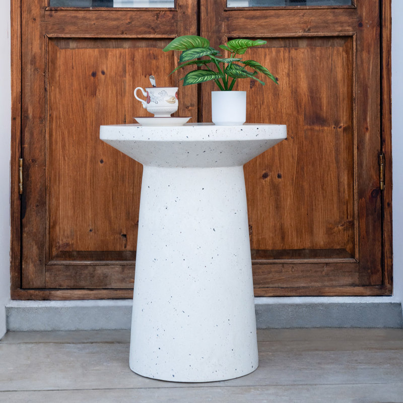 Table d'appoint d'extérieur H 24 "MGO