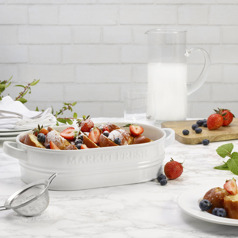 White Porcelain Elliptical Casserole Dish with Handles