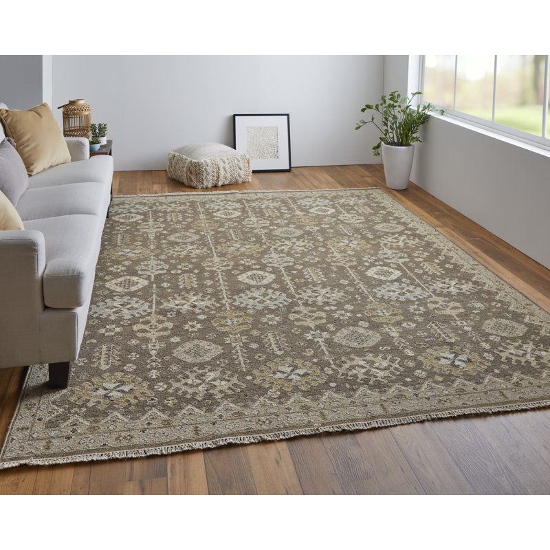 Performance Wool Oriental Indoor Rug, Round 8'