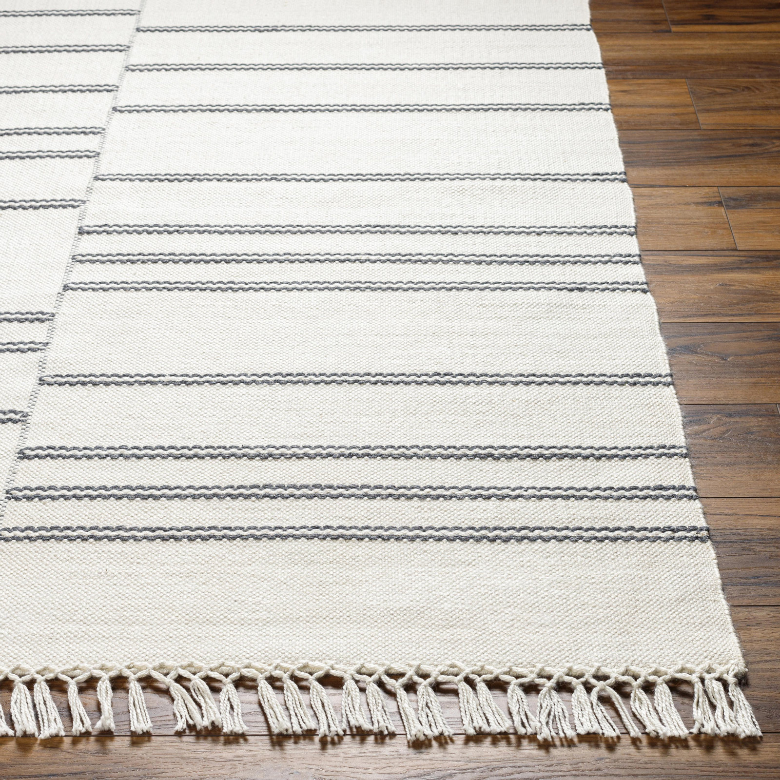 Islay Hand-Woven Rug, Rectangle 5' x 7'6"