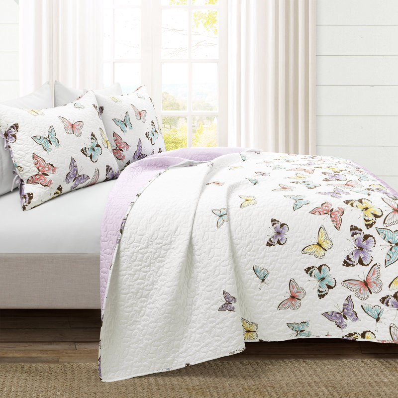 Lilac and White Microfiber Twin Quilt Set with Butterfly Design