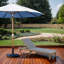 Chaise longue d'extérieur en acacia réglable