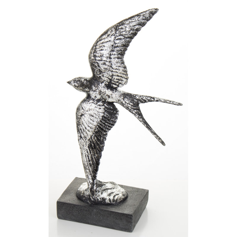 Figurines & Sculptures