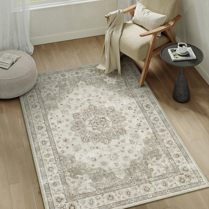 Marnia Oriental Indoor Rug, Rectangle 3' x 5'