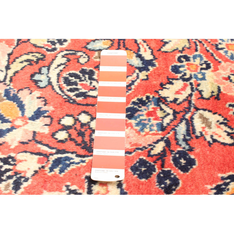 Tapis rouge Anadol 4 pi 3 po x 6 pi 11 po