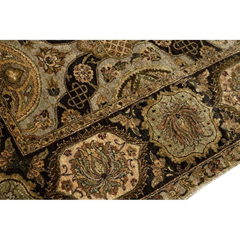 Suruchi Wool Oriental Area Rug