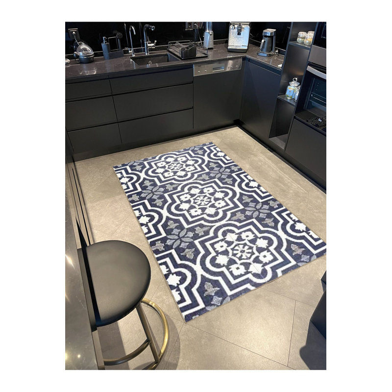 Tapis décoratif bleu marine à motif traditionnel, Sous-tapis carré 3 pi 3 po inclus