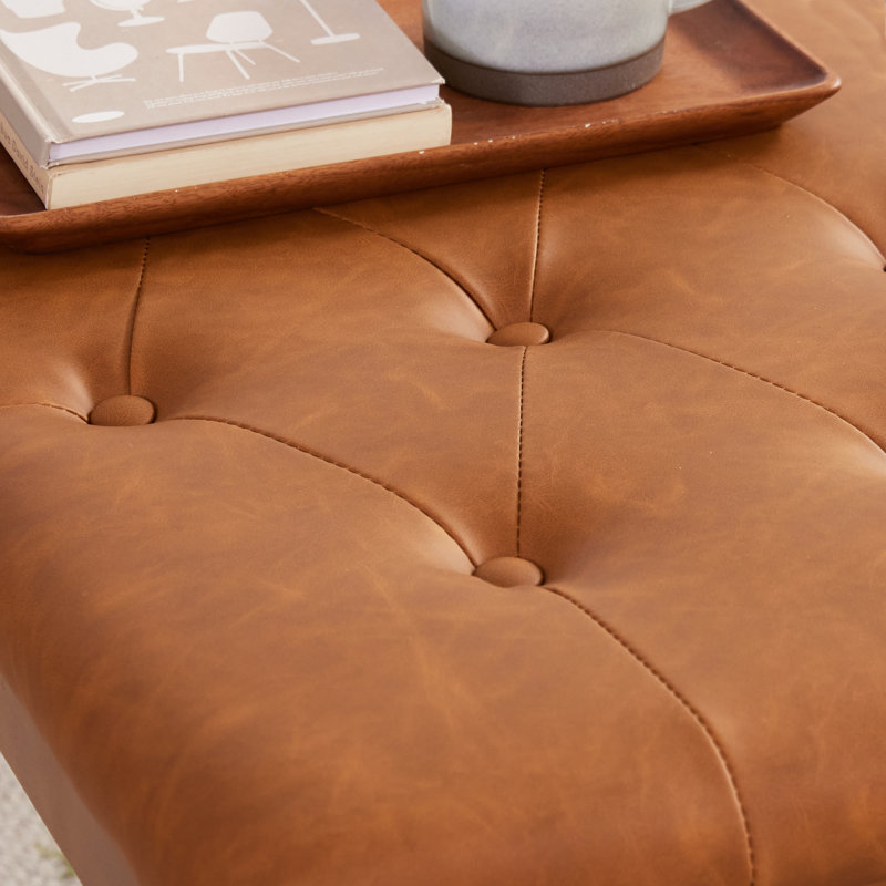 Très grand banc de repose-pieds capitonné moderne Mid-Century avec structure en bois massif, Brun cognac