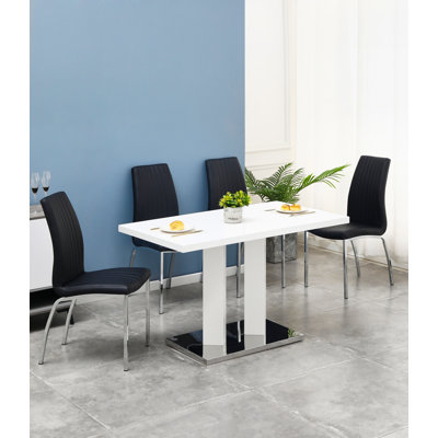 Troxelville 4 - Person Dining Set