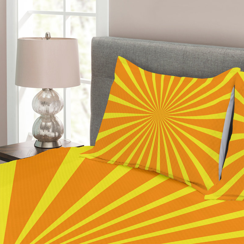 Abraar Yellow/White Microfibre Bedspread Set, 220 x 264 cm