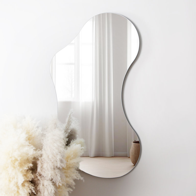 Free Form Mirror