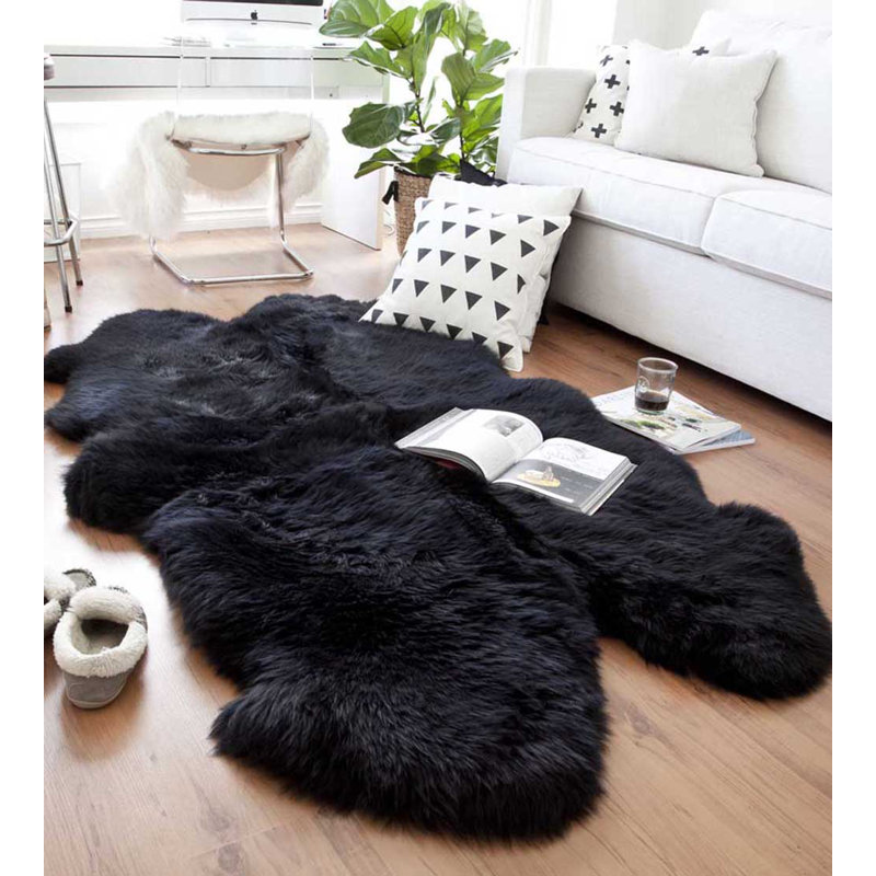 Ladaker Sheepskin Indoor Rug, Novelty 4' x 6'