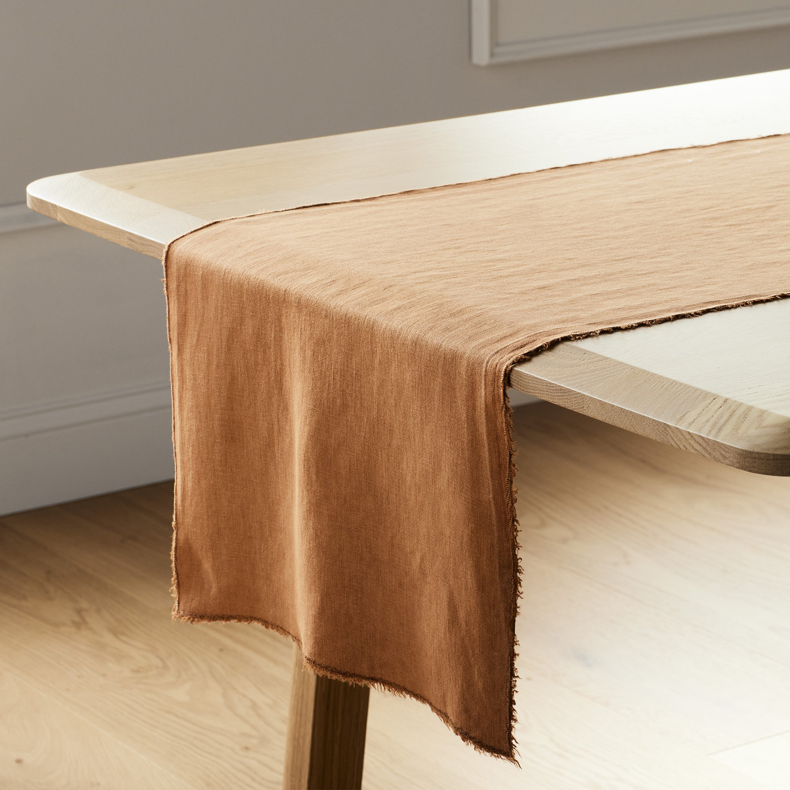 Zadia 72" Linen Table Runner, Terracotta