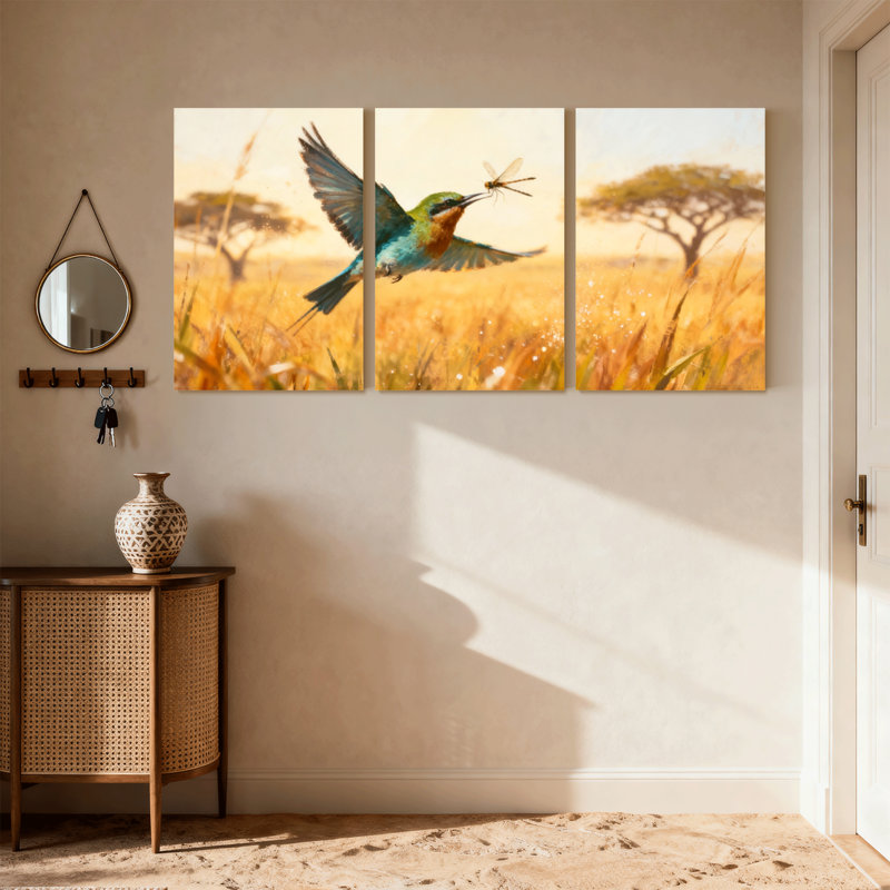 Oiseaux en vol avec libellule en bec, ensemble de 3 impressions sur toile, H 18 po x l 36 po