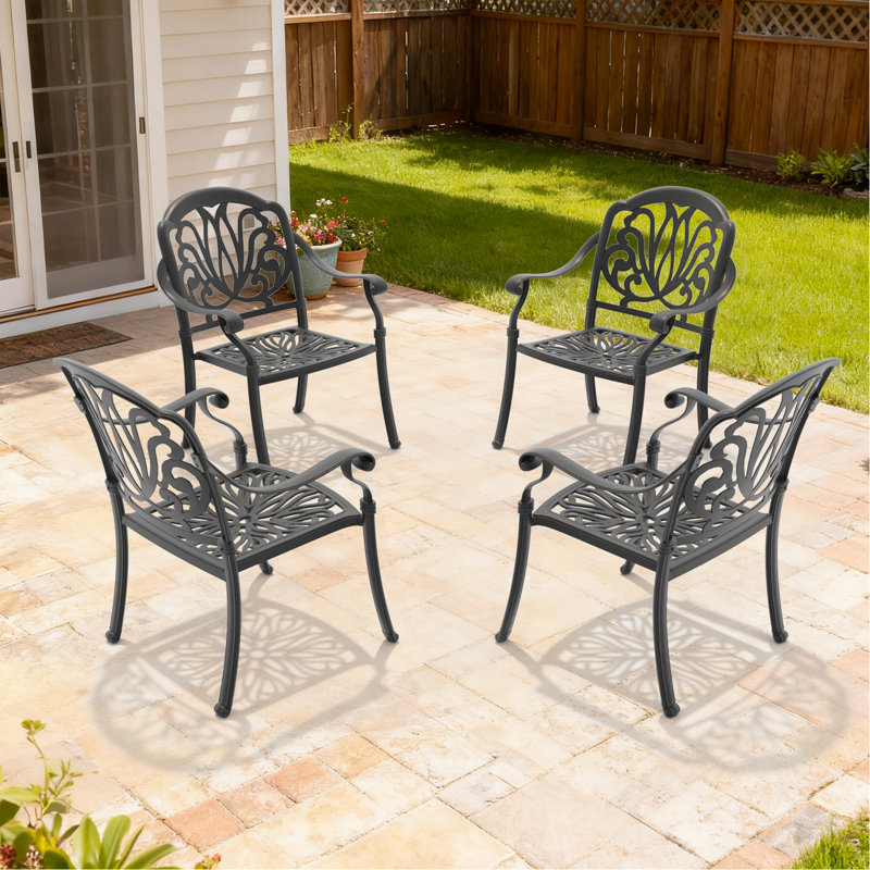 Chaise de patio en aluminium 4 pièces avec cadre noir et coussins bruns