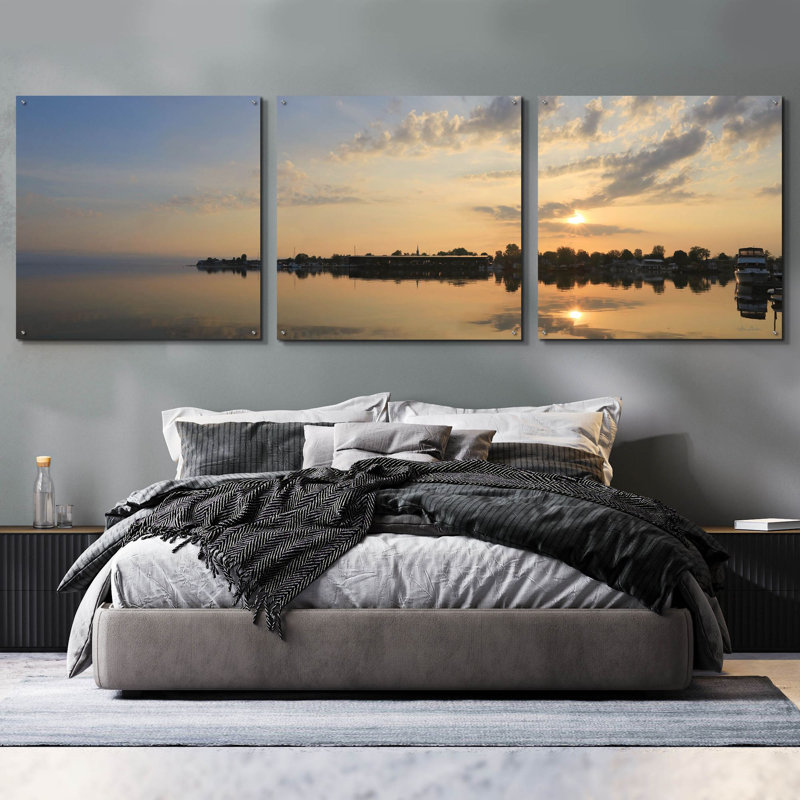 Épique «French Bay Sunrise» par Lori Deiter, verre acrylique Wal Art, H 36 po x l 108 po