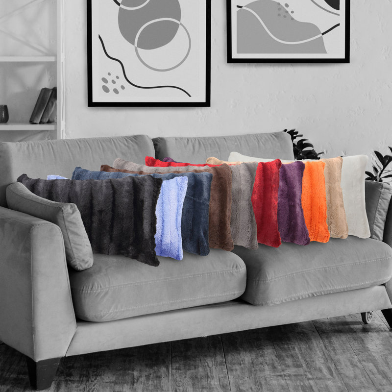 Housse et coussin rectangulaire imitation fourrure Swampscott, Noir