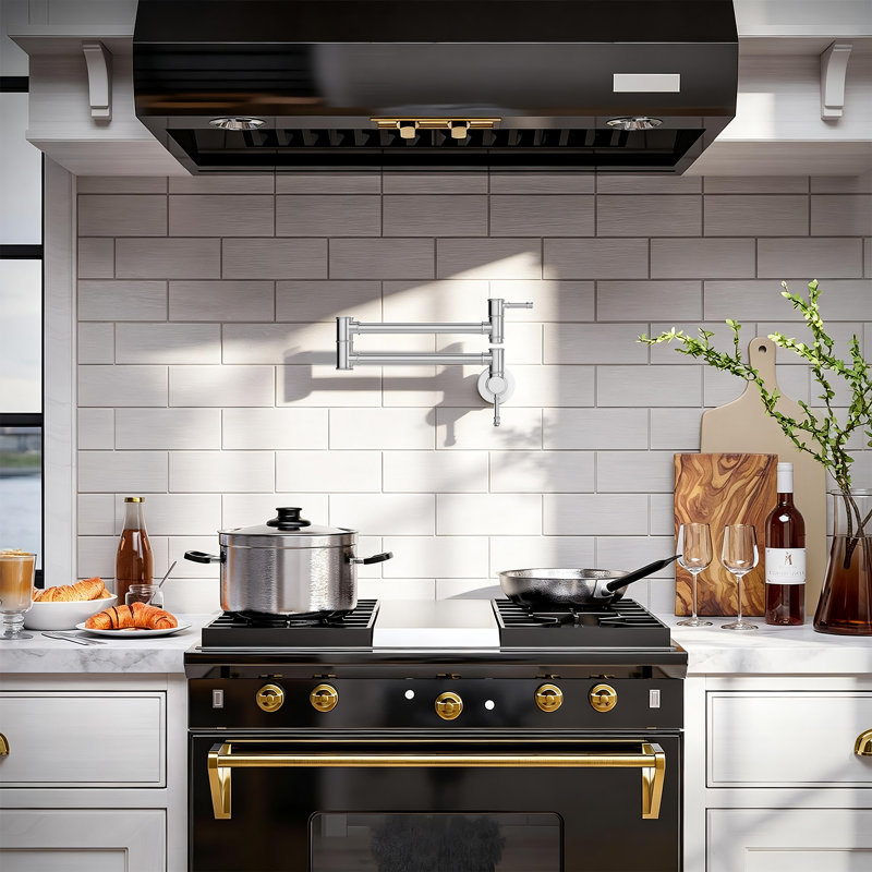 Robinet de cuisine mural, Chrome poli
