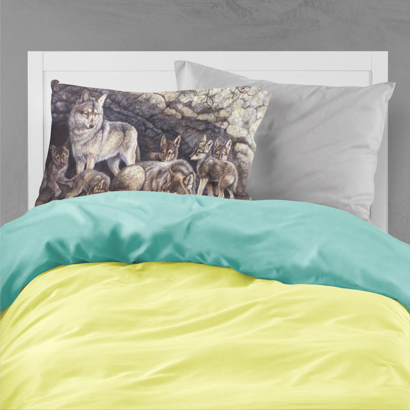 Standard Multicolored Polyester Wolf Artwork Pillowcase