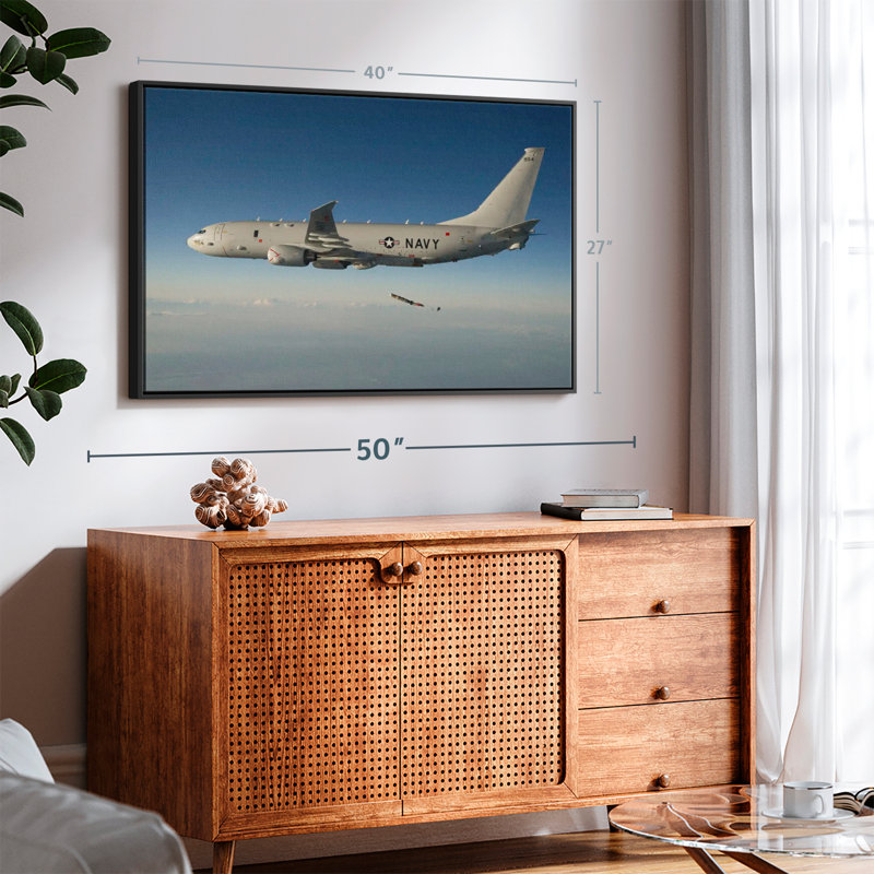 «Boeing P-8 Poseidon Wall Art», H 27 po x l 40 po
