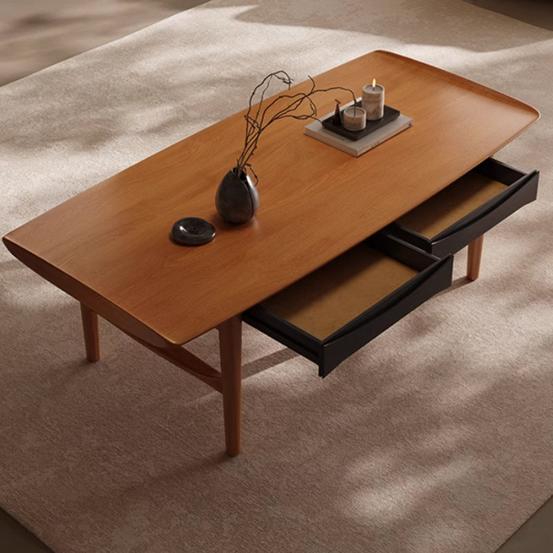Table basse en bois massif au design simple