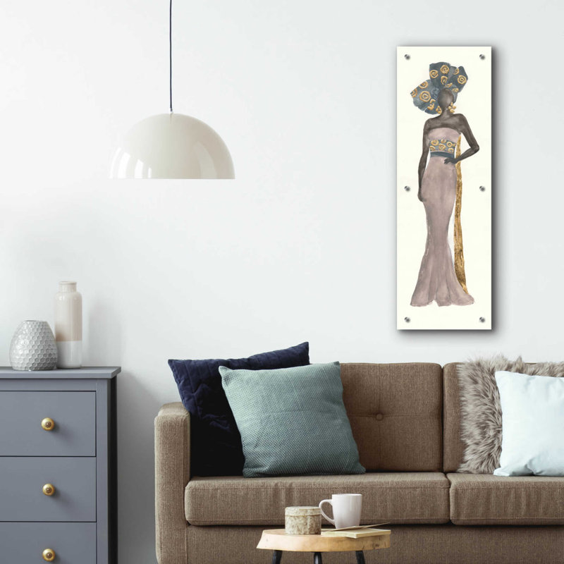 «Global Fashion II» par Chris Paschke, H 36 po x l 12 po