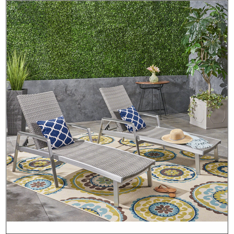 OXTON CHAISE LOUNGE
