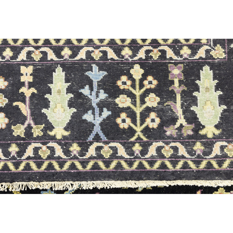 Tapis oriental noir Oushak Chobi