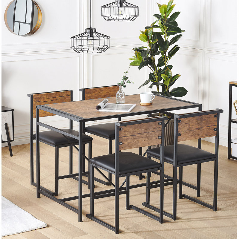 Gerlach 4 - Person Dining Set