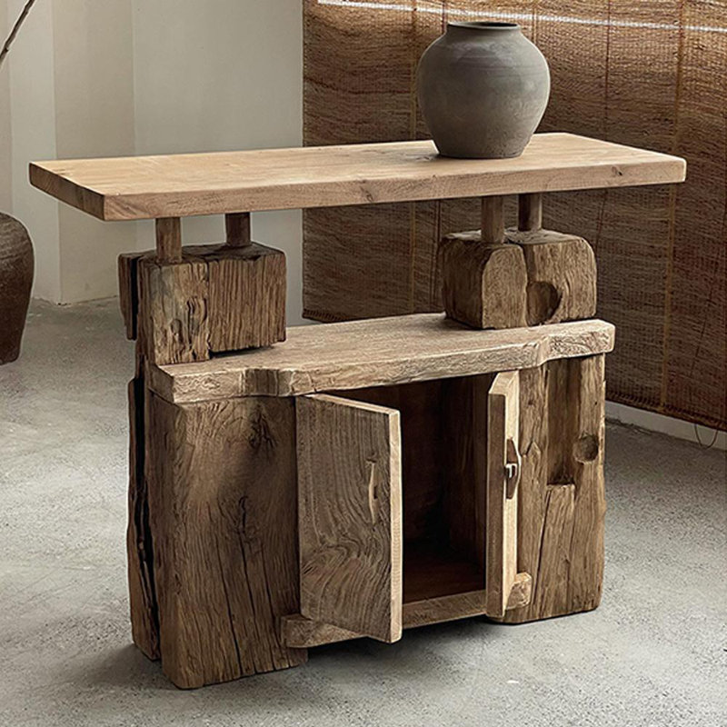 Armoire en bois massif de style Wabi-Sabi
