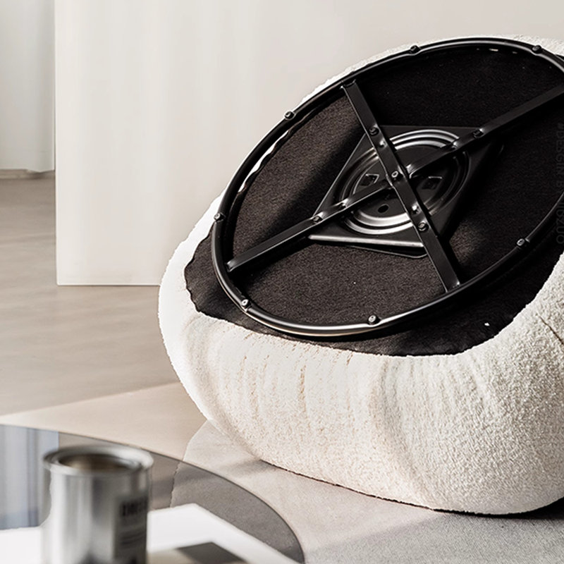 Cute and soft silent rotating lounge chair, Off-white