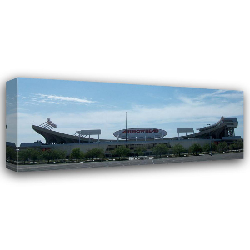 Arrowhead Stadium, H 8 po x l 18 po