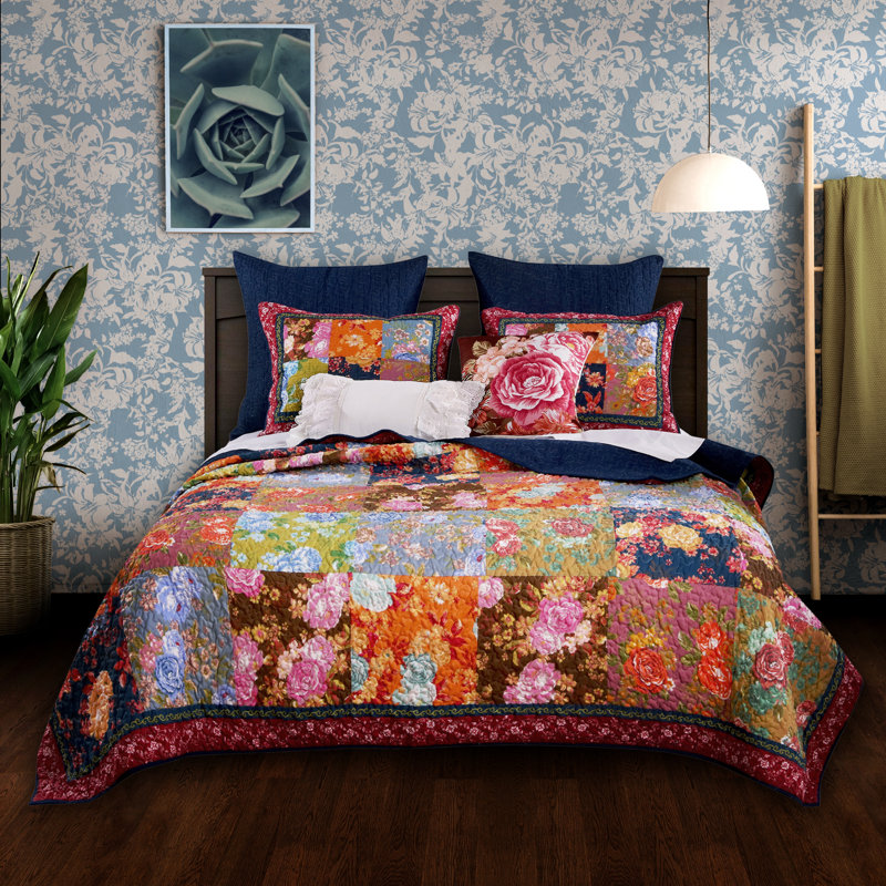Centerton Polyester Quilt, Twin