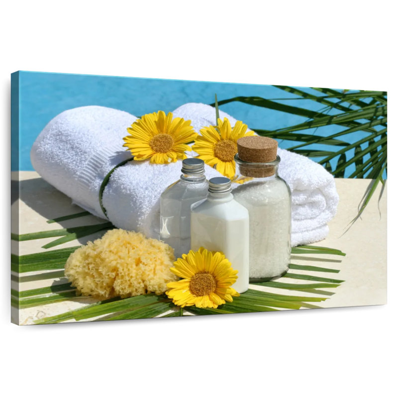 Kerrick Poolside Spa Essentials, 30" H x 45" W