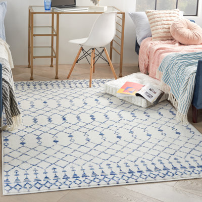 Cianciolo Geometric Indoor Rug