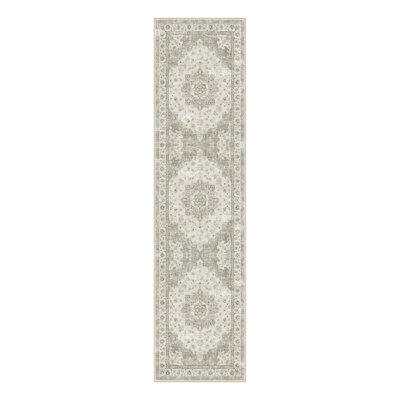  Marnia Oriental Indoor Rug