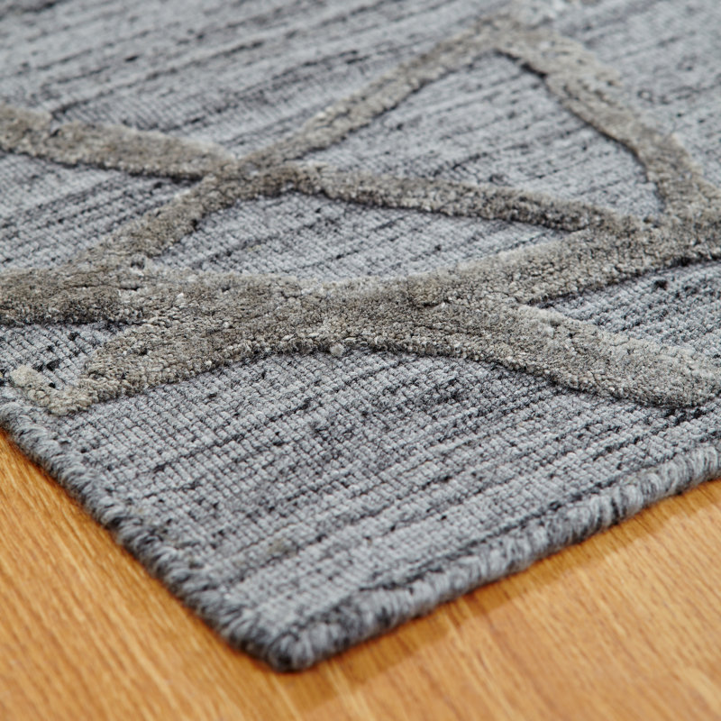 Morro Geometric Area Rug in Gray, Rectangle 8' x 10'