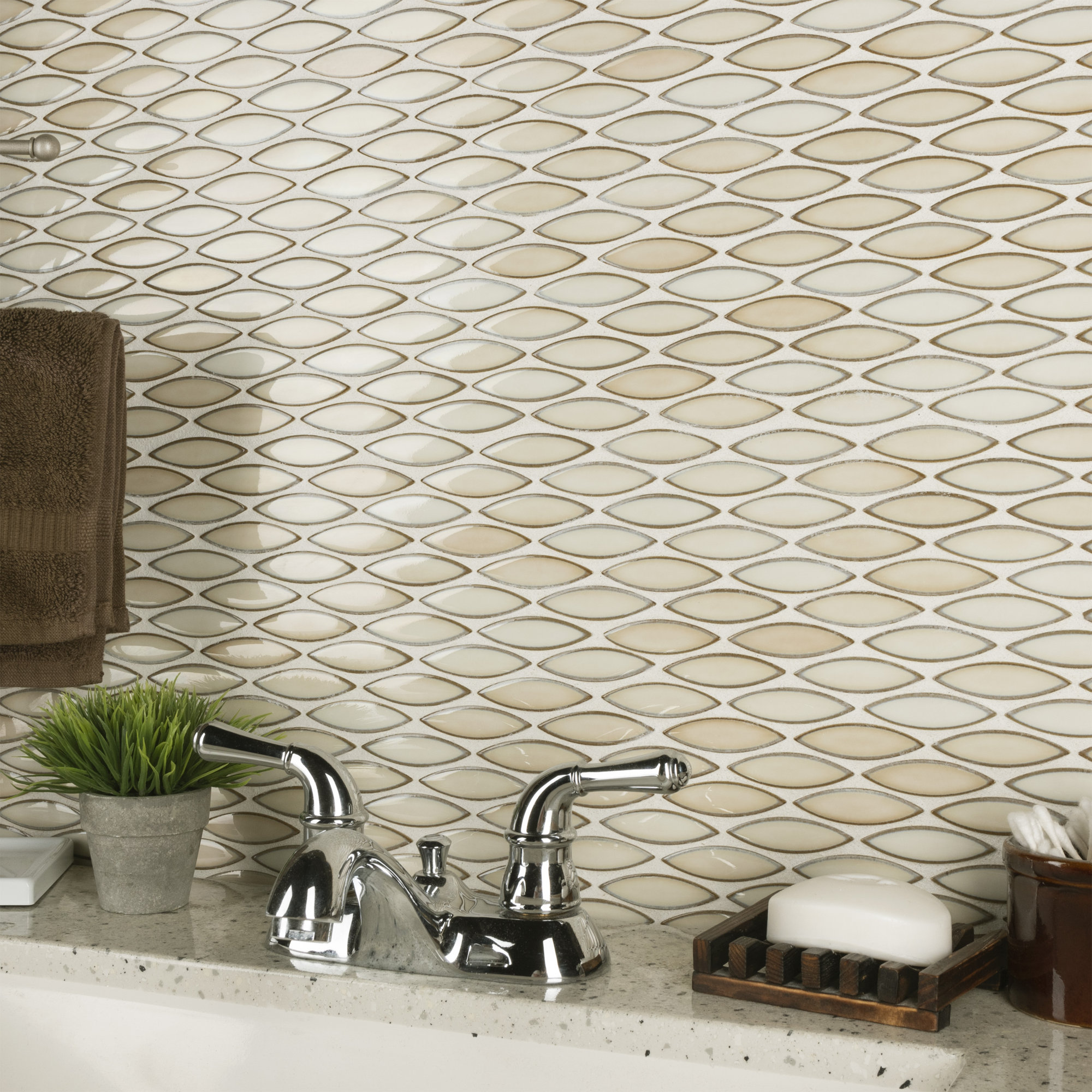 Pescado 12 " x 12-1/2 " Porcelain Mosaic Floor & Wall Tile, Glossy Cream/Beige