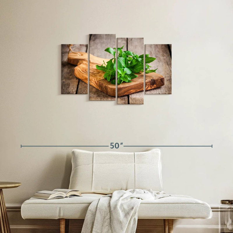 Harnek cuisinant avec du basilic, H 22 po x l 36 po
