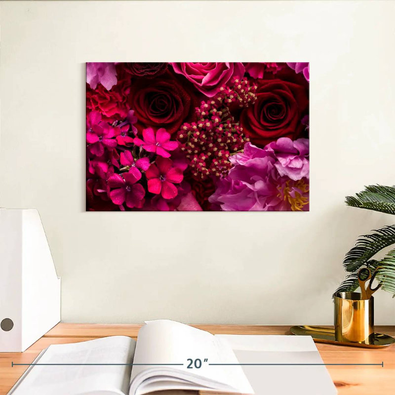 Harnek - fleurs rouges et roses, H 8 po x l 12 po