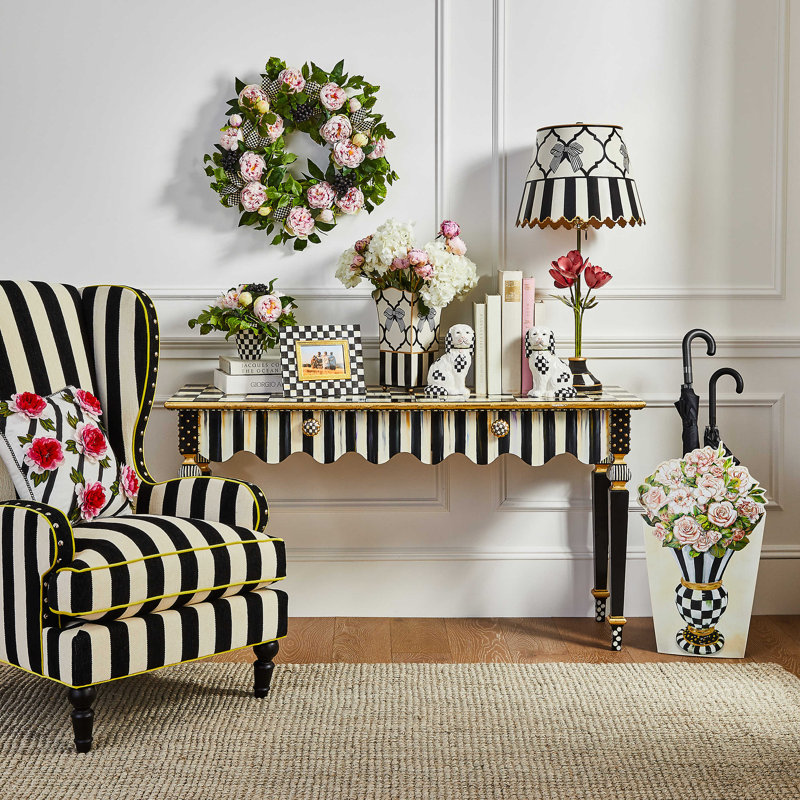 Flower Show Table Lamp