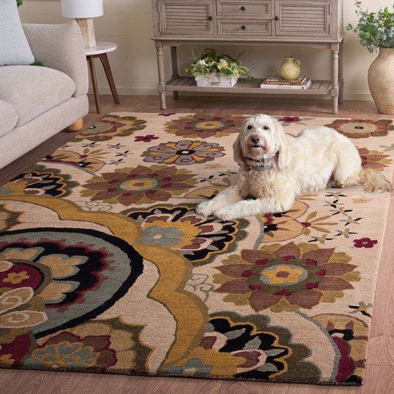 Soho Hand Tufted Wool And Viscose Floral Rug, Rectangle 6' x 9'