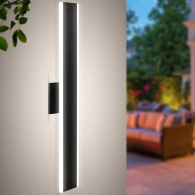 LED Outdoor Wall Sconce, 2400 Lumens, 5CCT, Dimmable CRI 90, 120° Beam Angle, ETL, Black – Modern Outdoor Light Fixture