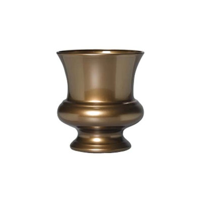 Vase blanc en plastique